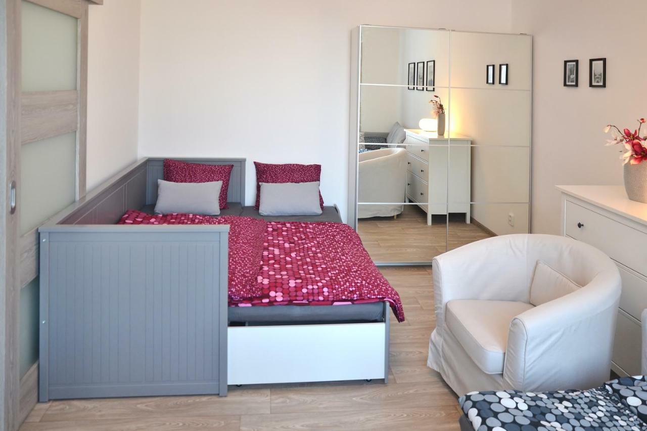 Appartement 1+1 V Centru české Lípy, 2.patro *